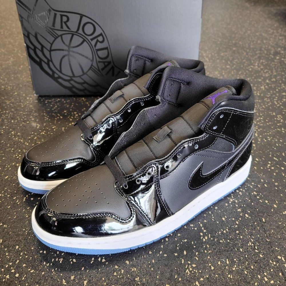 Nike Jordan 1 Mid Space Jam Black Sneakers DV1337-004 GS Size 6Y/Women's 7.5 - Picture 2 of 8